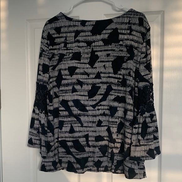 Alfani Navy and White Patterned Blouse - Picture 2 of 5